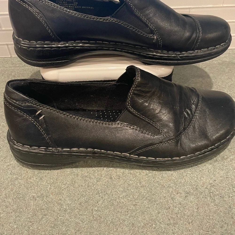 Bass Lorelei black leather slip-on - size 9